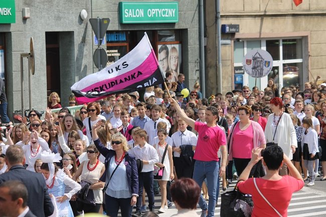 Wyjątkowa parada rozpoczęła świętowanie