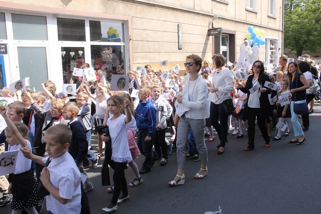 Wyjątkowa parada rozpoczęła świętowanie