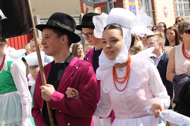 Wyjątkowa parada rozpoczęła świętowanie