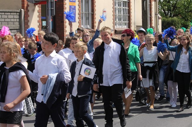 Wyjątkowa parada rozpoczęła świętowanie