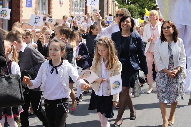 Wyjątkowa parada rozpoczęła świętowanie