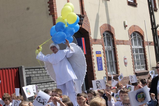 Wyjątkowa parada rozpoczęła świętowanie