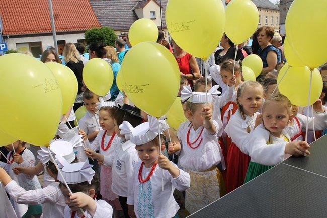 Wyjątkowa parada rozpoczęła świętowanie