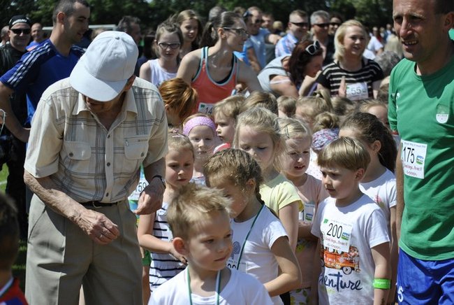 Wbiegali na metę z uśmiechem  ? fotorelacja