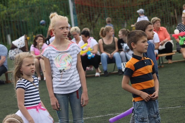 Zrobili dzieciakom prezent