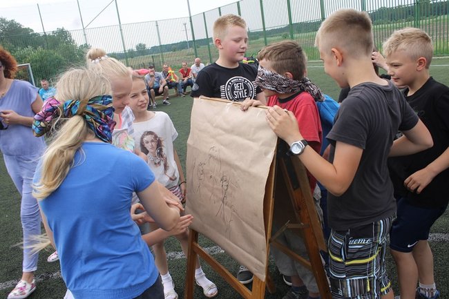 Zrobili dzieciakom prezent