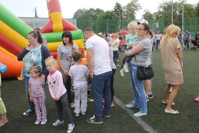 Zrobili dzieciakom prezent