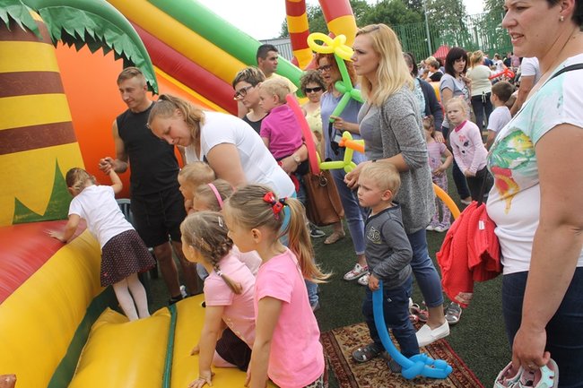 Zrobili dzieciakom prezent