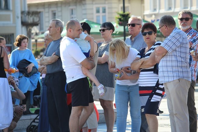 Wszystko zagrało na rynku!