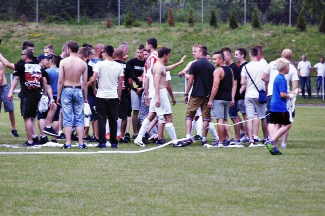 Efektowne pożegnanie...