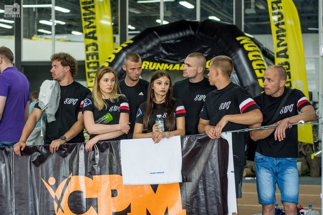 Rywalizowali na dwóch frontach