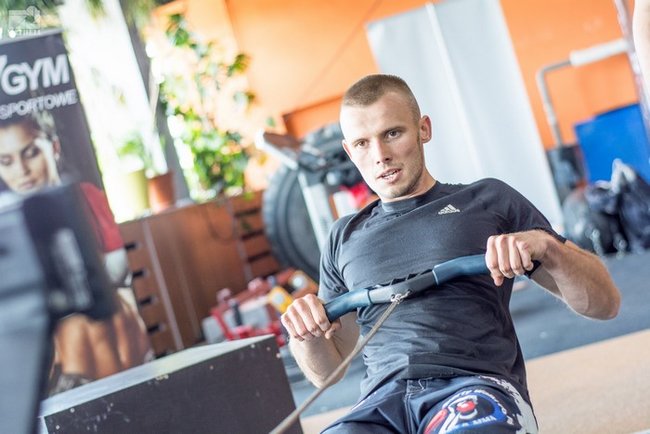 Rywalizowali na dwóch frontach