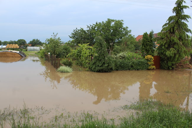 Ulewy przetoczyły się przez region