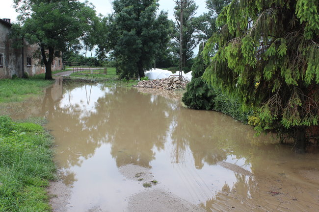 Ulewy przetoczyły się przez region