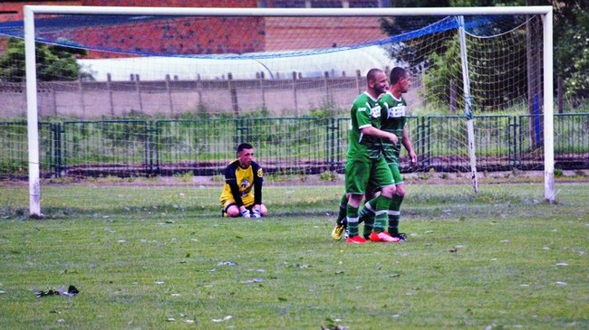 Kanonada na pożegnanie trenera