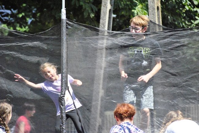 Radosny festyn na Marysinie