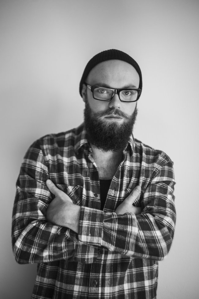 Jego świat nie wybacza pomyłek