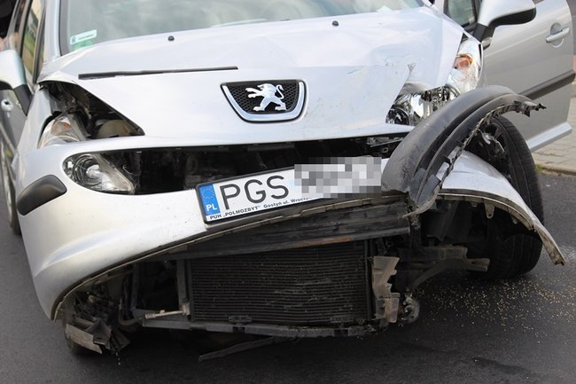 Zderzyły się dwa peugeoty