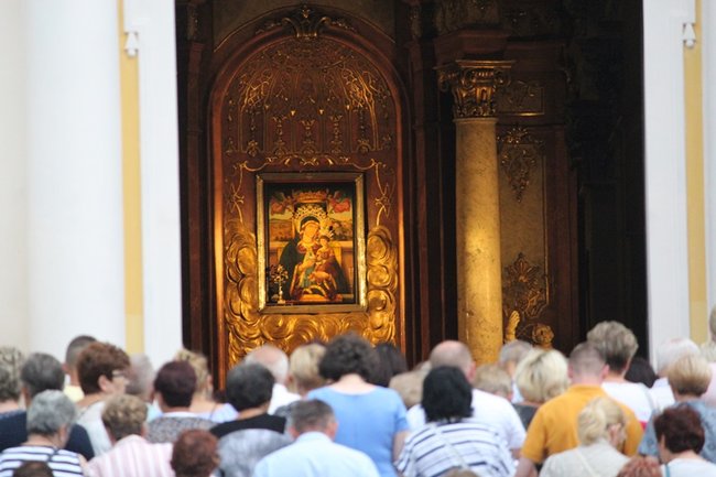 Wierni przeszli na Świętą Górę