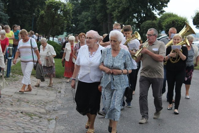 Wierni przeszli na Świętą Górę