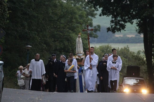 Wierni przeszli na Świętą Górę