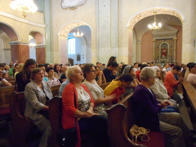 Chętnych było więcej niż pielgrzymów