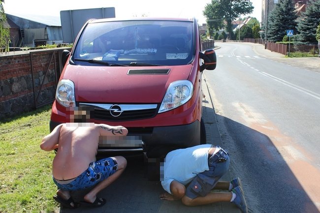Trzy auta zderzyły się na 434