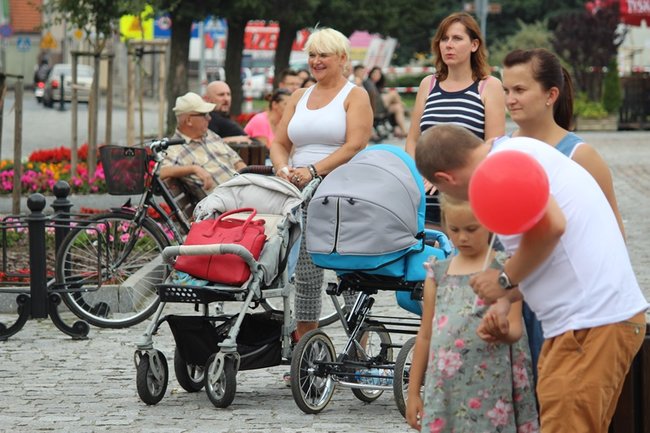 Afrykańskie rytmy na rynku