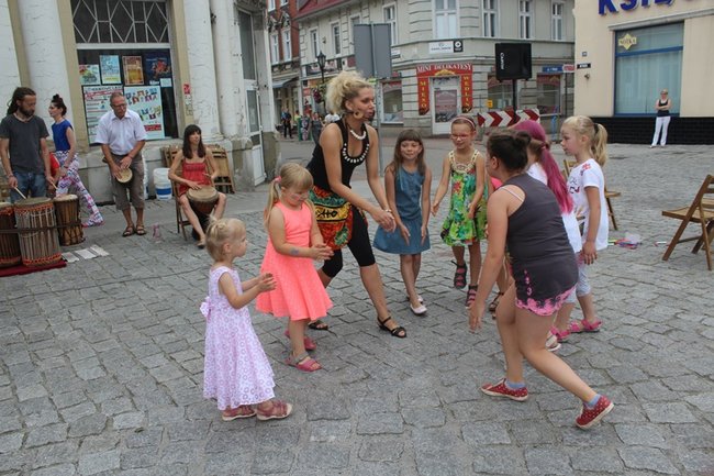 Afrykańskie rytmy na rynku