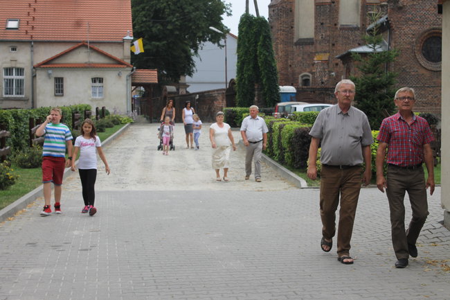 Parafialna biesiada ze ślonsko godka...