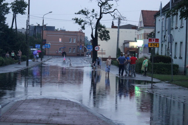 Znów mocno popadało i zalało ulice