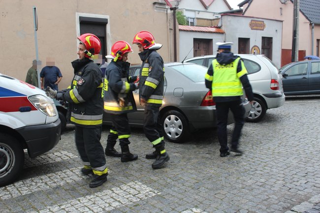 Nie wyrobił i skasował dwa auta