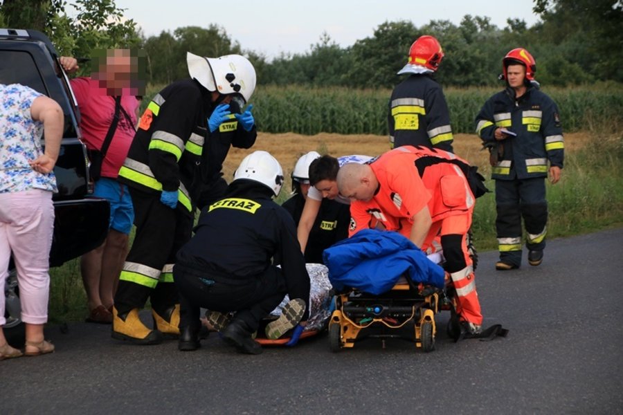 Zderzenie na prostej drodze.Są ranni