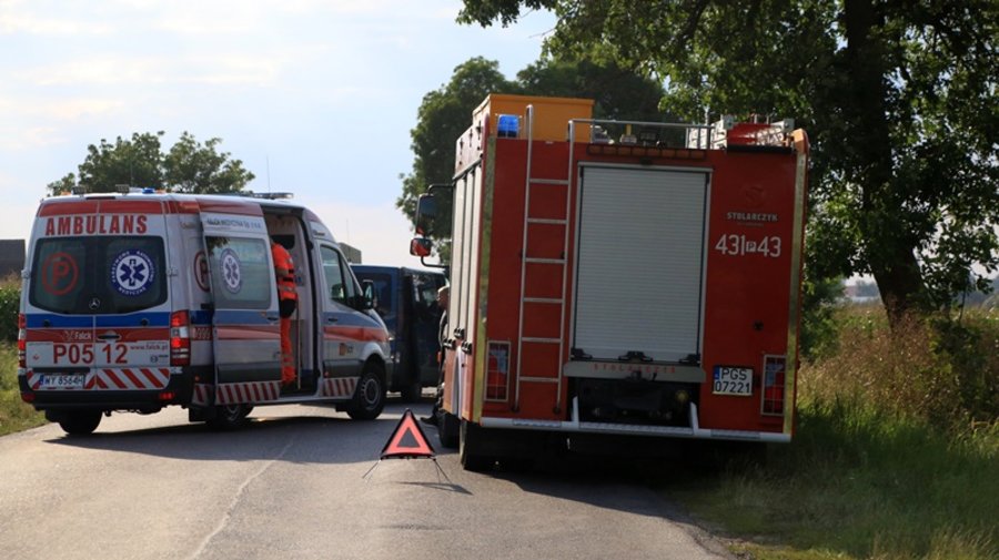 Zderzenie na prostej drodze.Są ranni