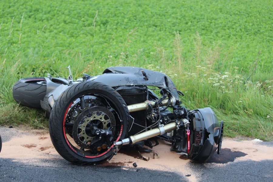 Motocyklista zginął na miejscu