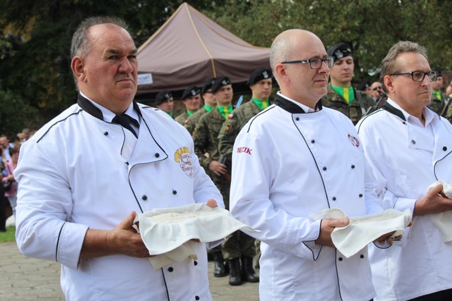 Poświęcili plony, dziękując Bogu