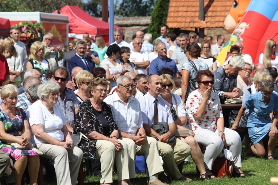 Poświęcili plony, dziękując Bogu
