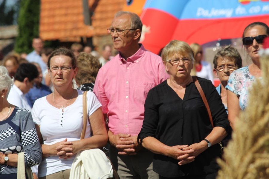 Poświęcili plony, dziękując Bogu