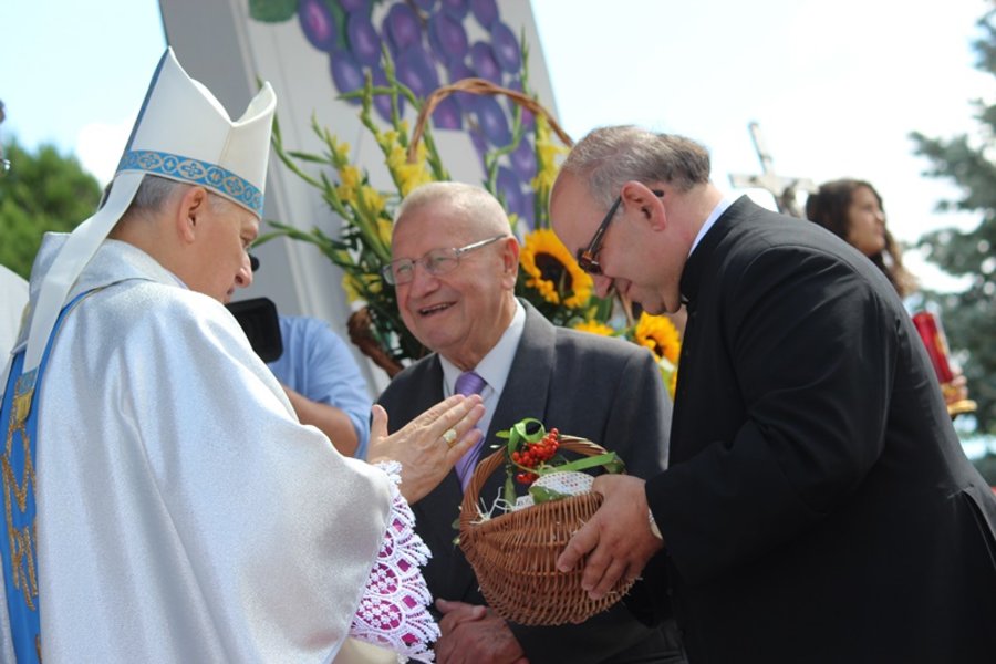 Poświęcili plony, dziękując Bogu