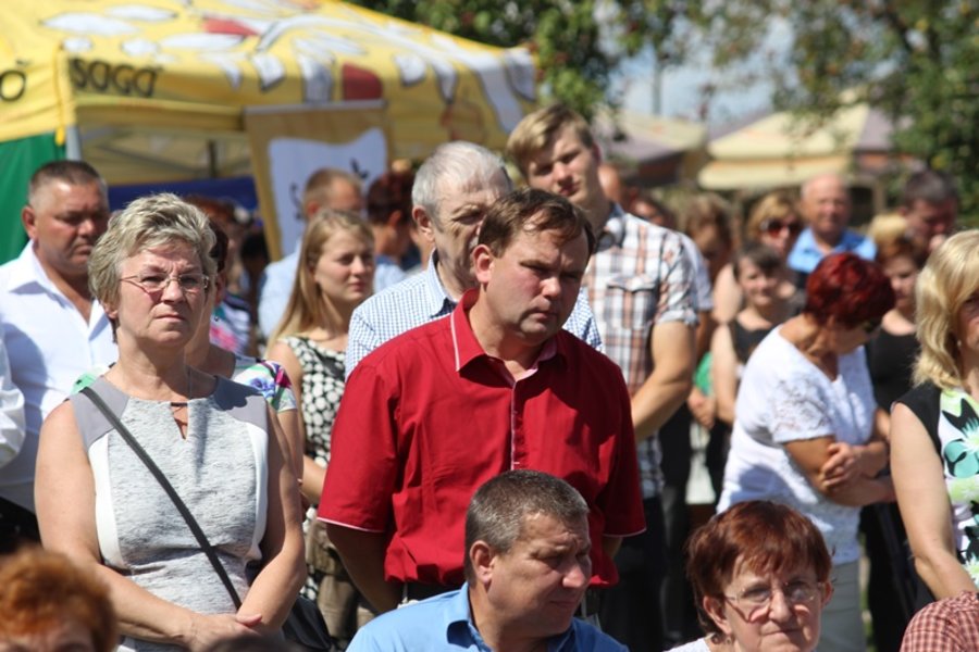 Poświęcili plony, dziękując Bogu
