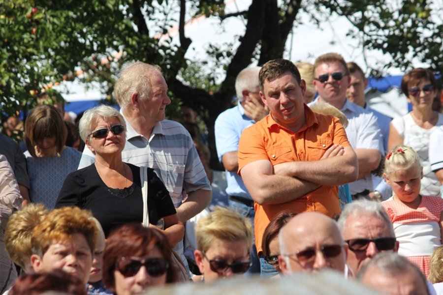 Poświęcili plony, dziękując Bogu