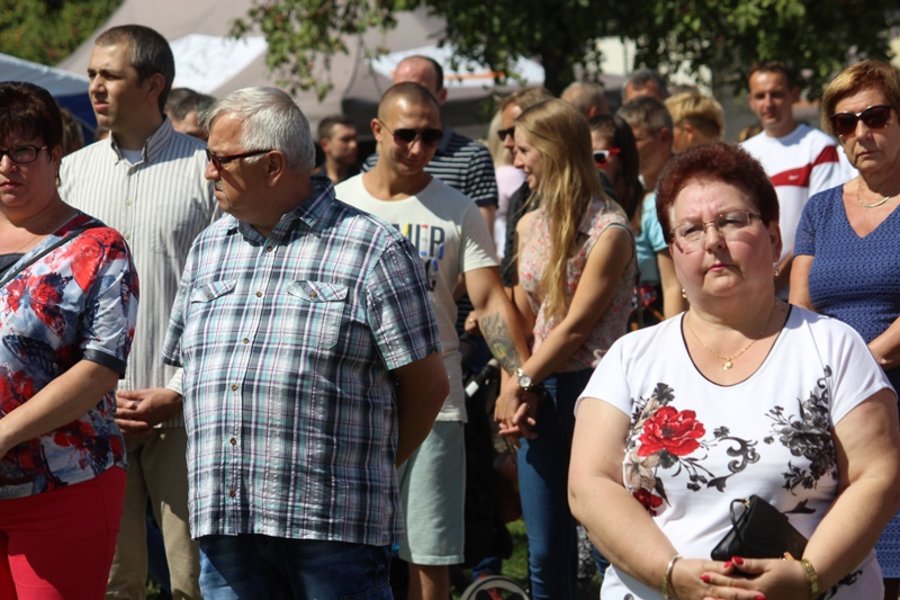 Poświęcili plony, dziękując Bogu