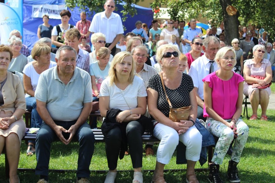Poświęcili plony, dziękując Bogu