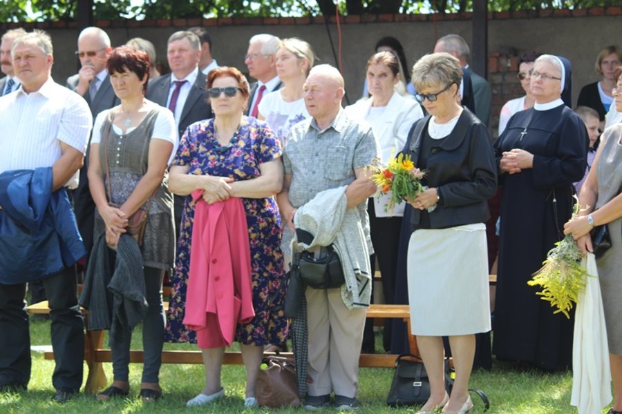 Poświęcili plony, dziękując Bogu