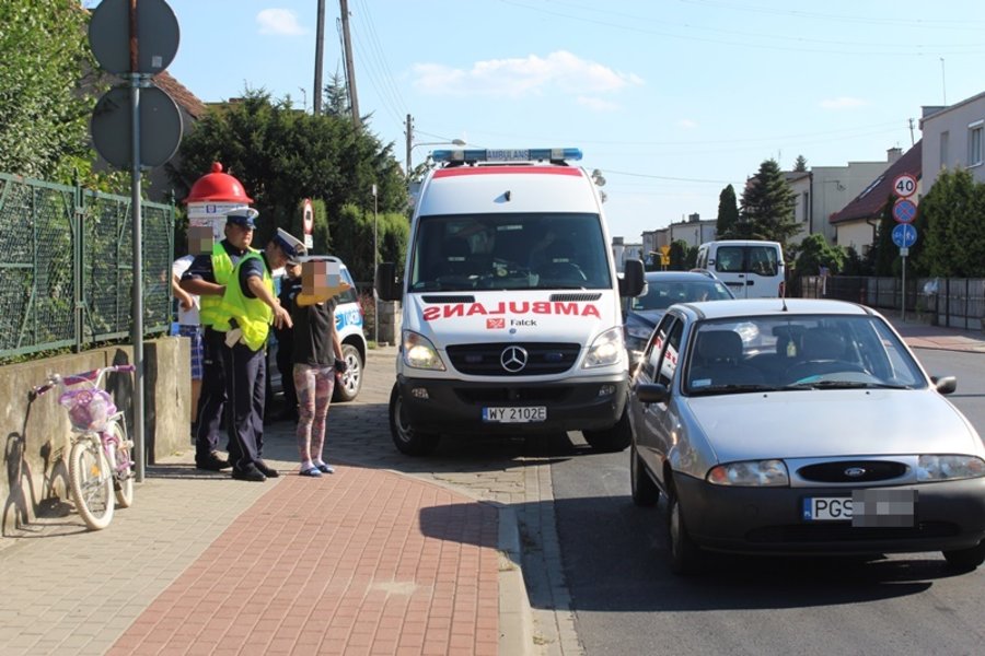 Dziecko potrącone na skrzyżowaniu