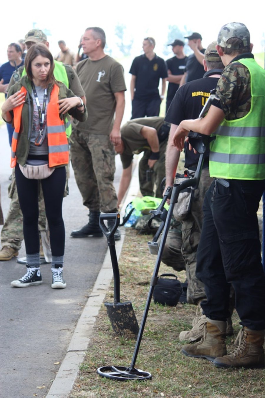 W poszukiwaniu armat, mogił i...