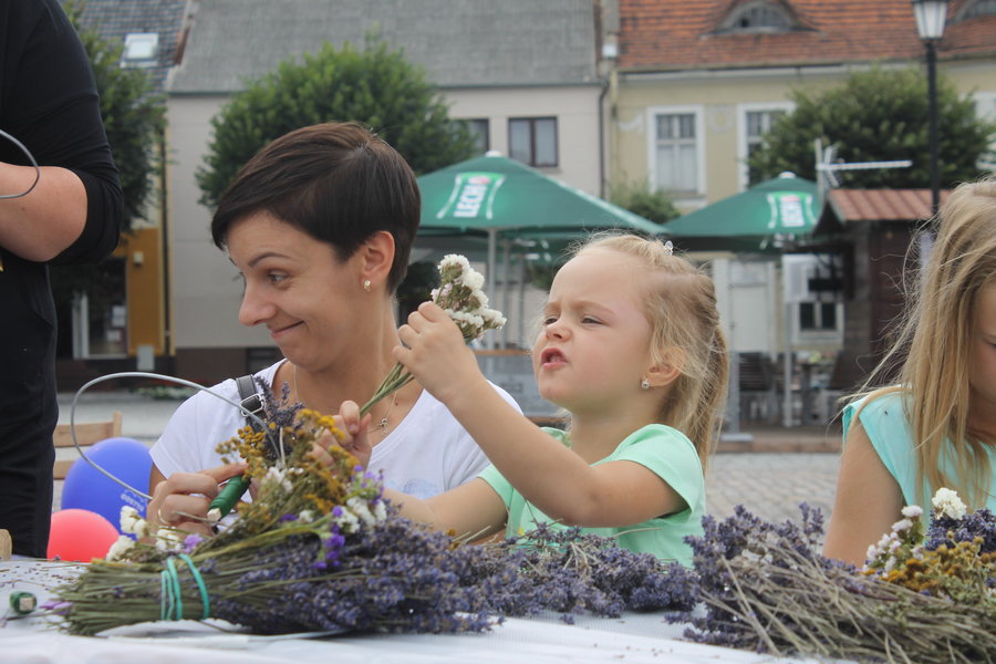 Rynek pachnący lawendą