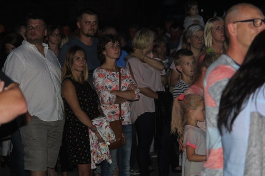 Eksplozja kolorów i Mesajah na scenie!