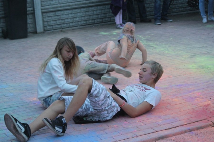 Eksplozja kolorów i Mesajah na scenie!