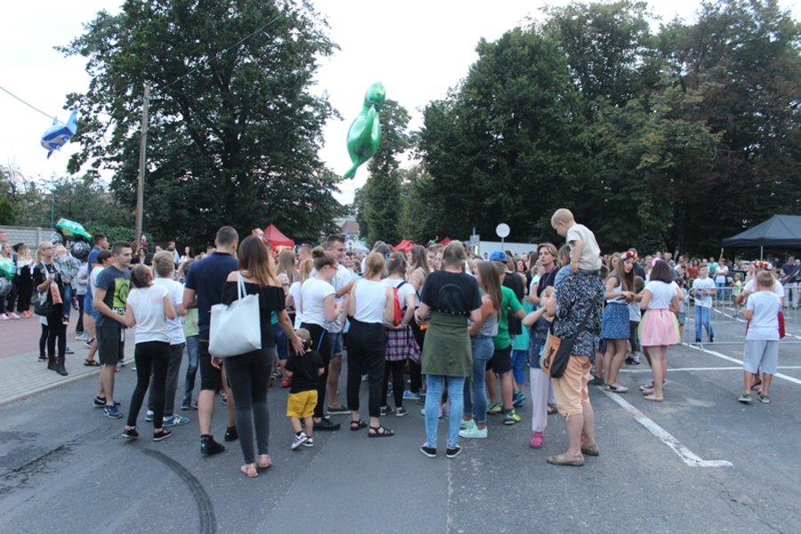 Eksplozja kolorów i Mesajah na scenie!